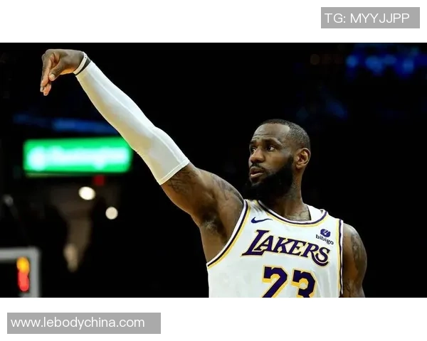 前NBA球员感慨詹姆斯41岁依然闪耀难再出现的传奇球员 前NBA球员感慨詹姆斯41岁依然闪耀难再出现的传奇球员